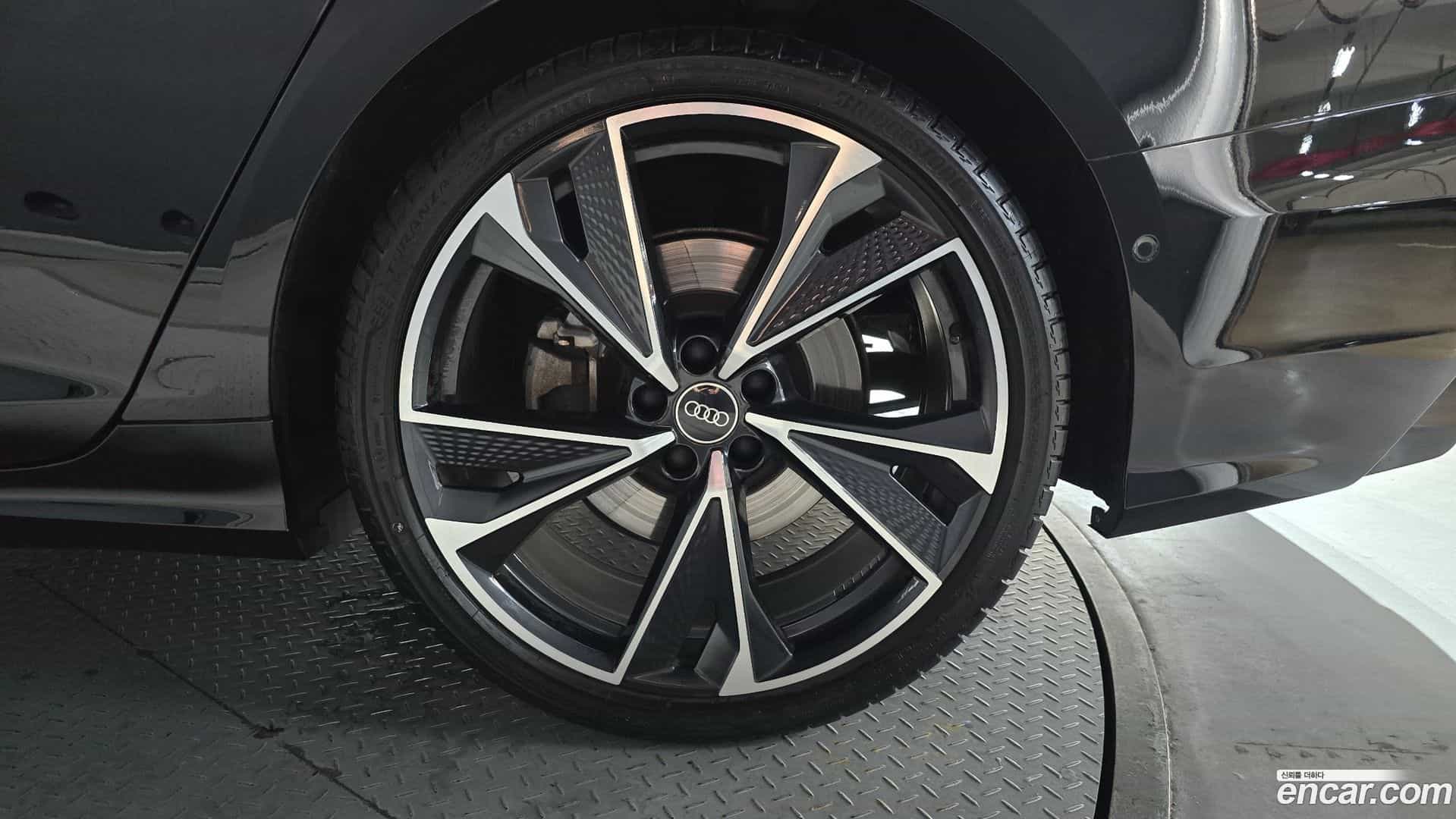 A6 Audi 2022.11-OUTER-031
