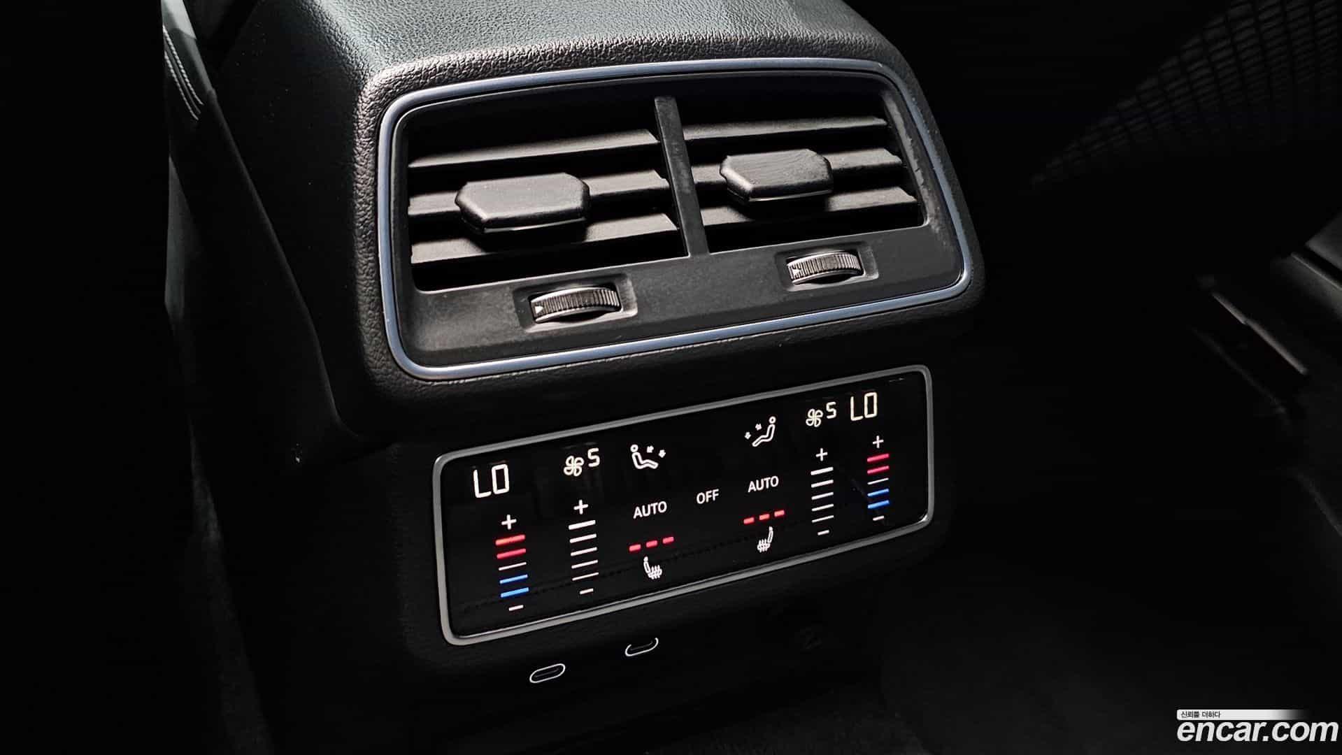 A6 Audi 2022.11-OPTION-043