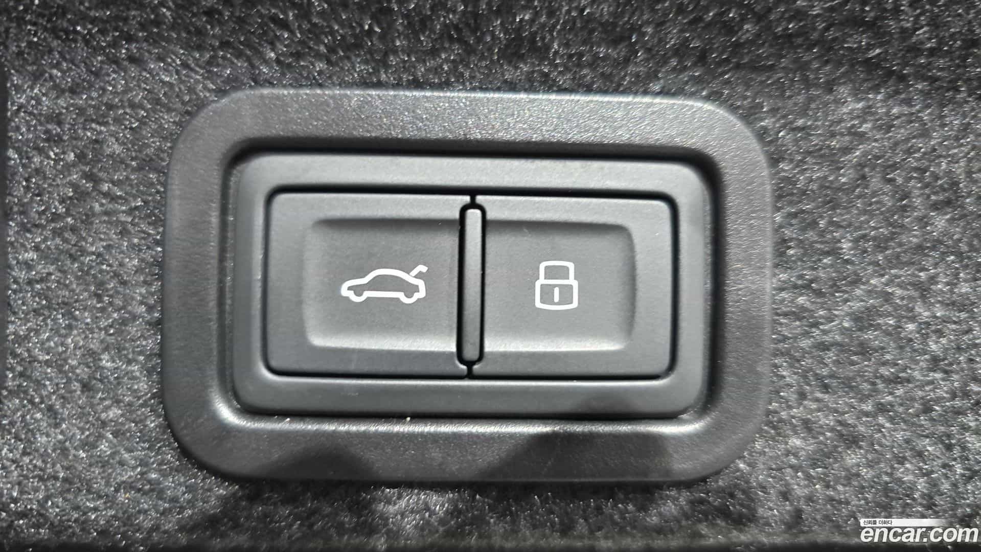 A6 Audi 2022.11-OPTION-046