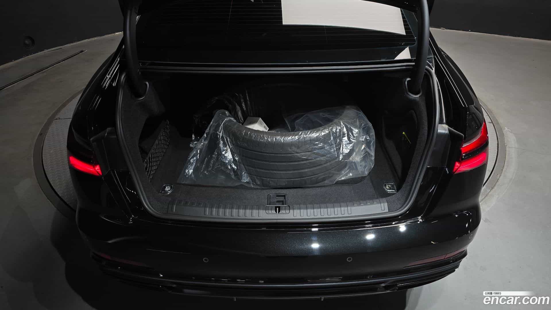 A6 Audi 2022.11-OPTION-047
