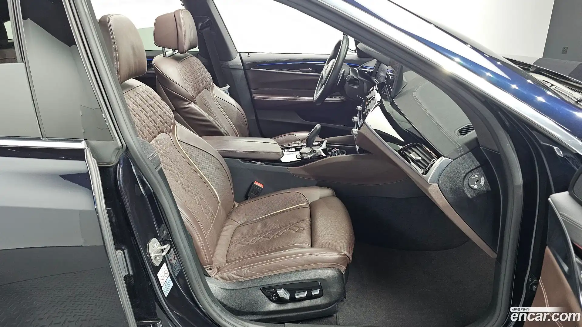 Gran Turismo BMW 2021.5-INNER-036