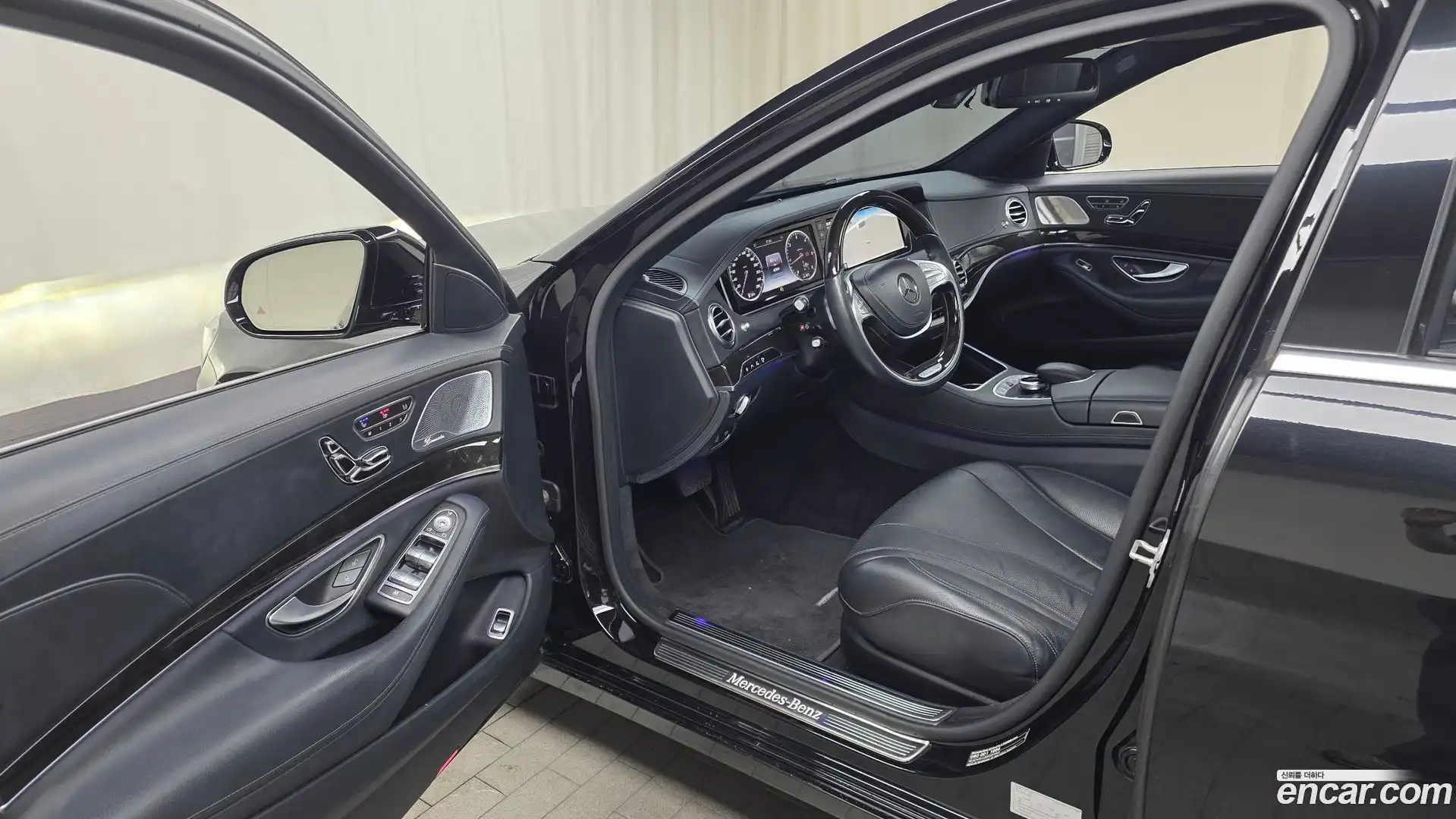 S-Class Mercedes-Benz 2015.3-INNER-010