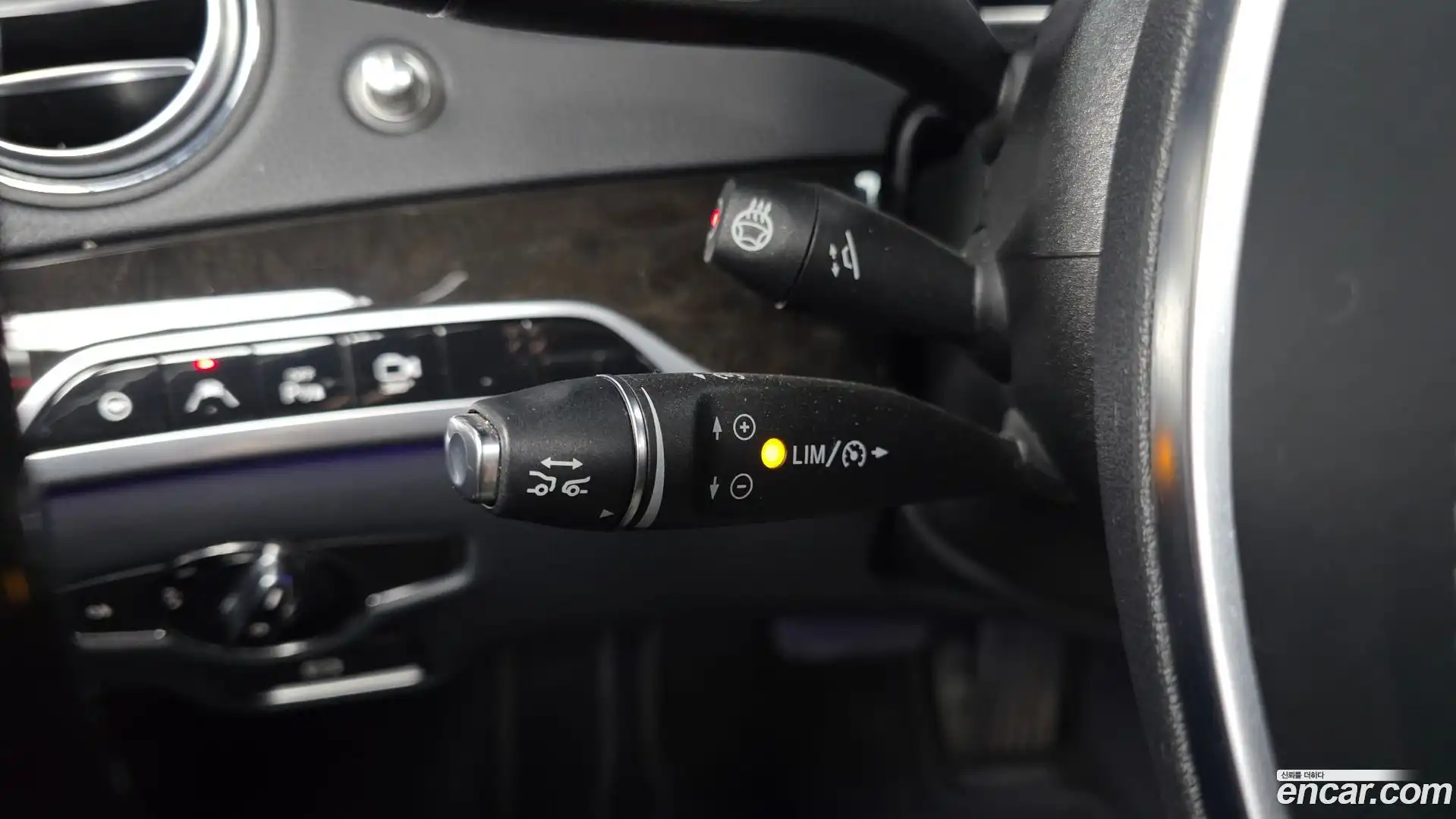 S-Class Mercedes-Benz 2015.3-OPTION-020