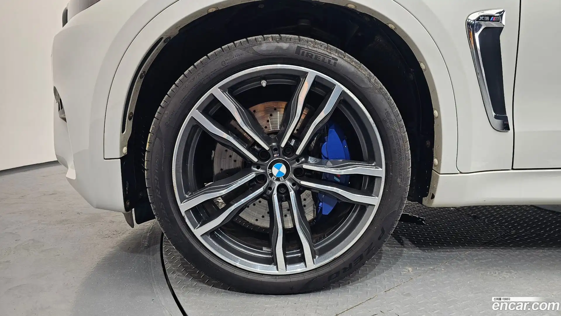X6M BMW 2017.11-OUTER-005