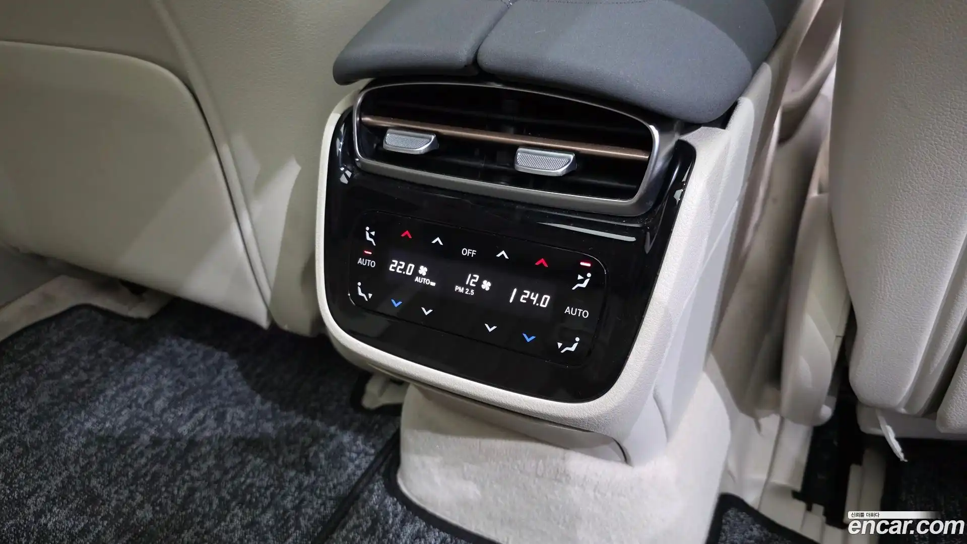 EQS Mercedes-Benz 2022.8-OPTION-046