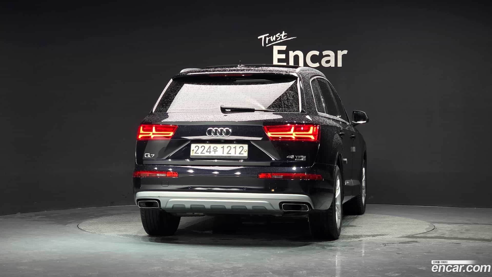 Q7 Audi 2019.10-OUTER-004