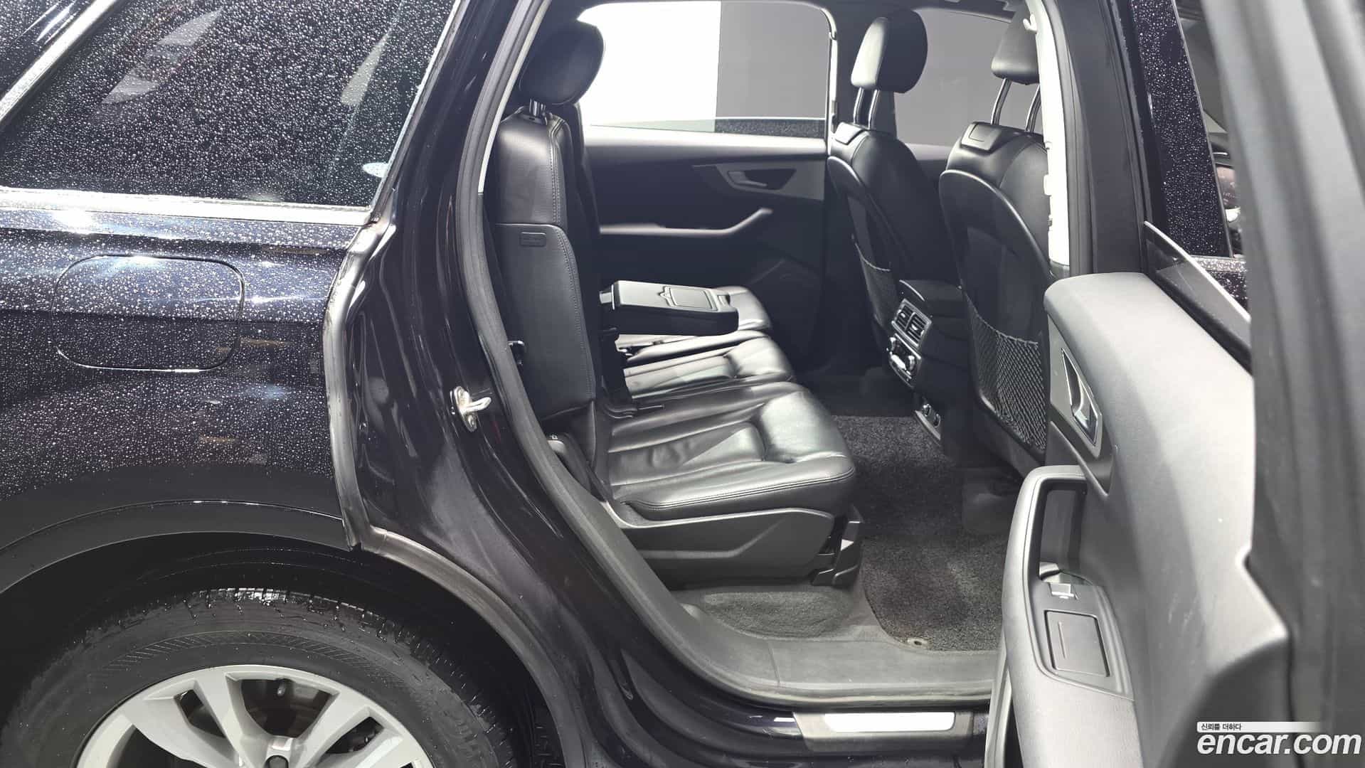 Q7 Audi 2019.10-OPTION-016