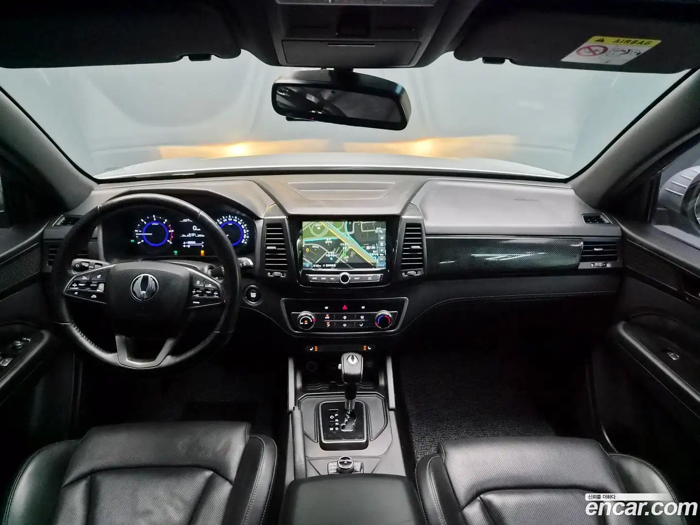 Rexton KG Mobility 2020.11-INNER-008