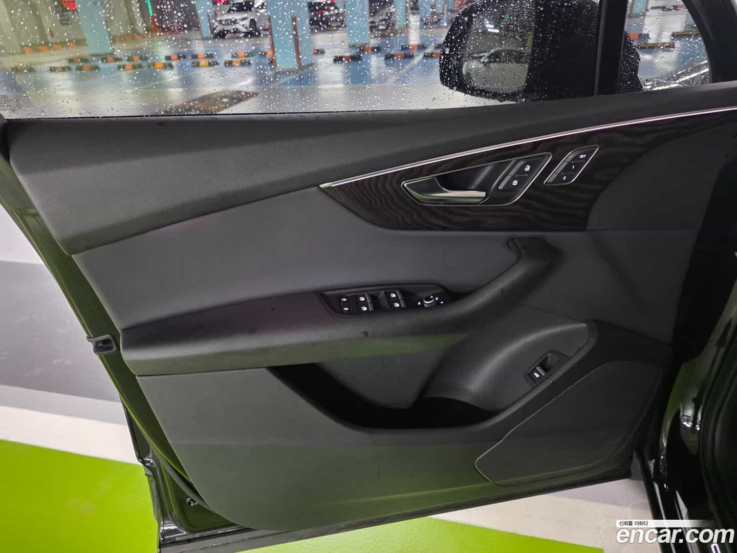Q7 Audi 2021.7-OUTER-005