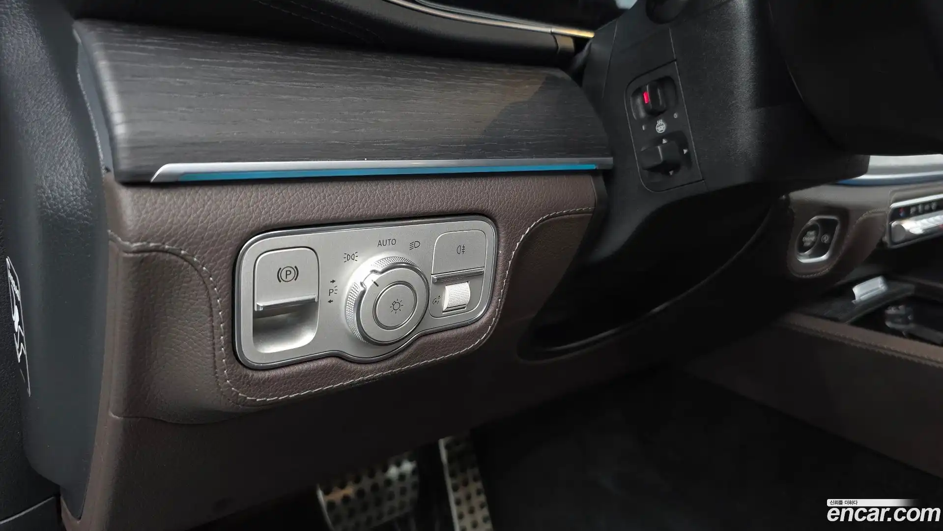 GLS-Class Mercedes-Benz 2022.5-OPTION-044