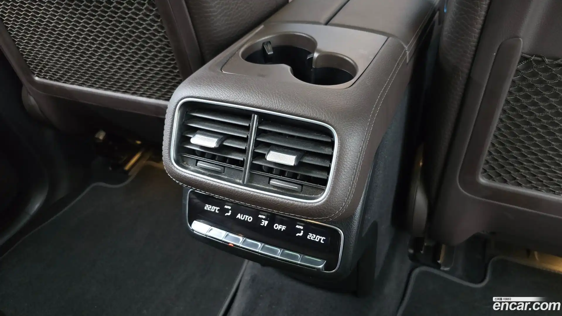 GLS-Class Mercedes-Benz 2022.5-OPTION-046