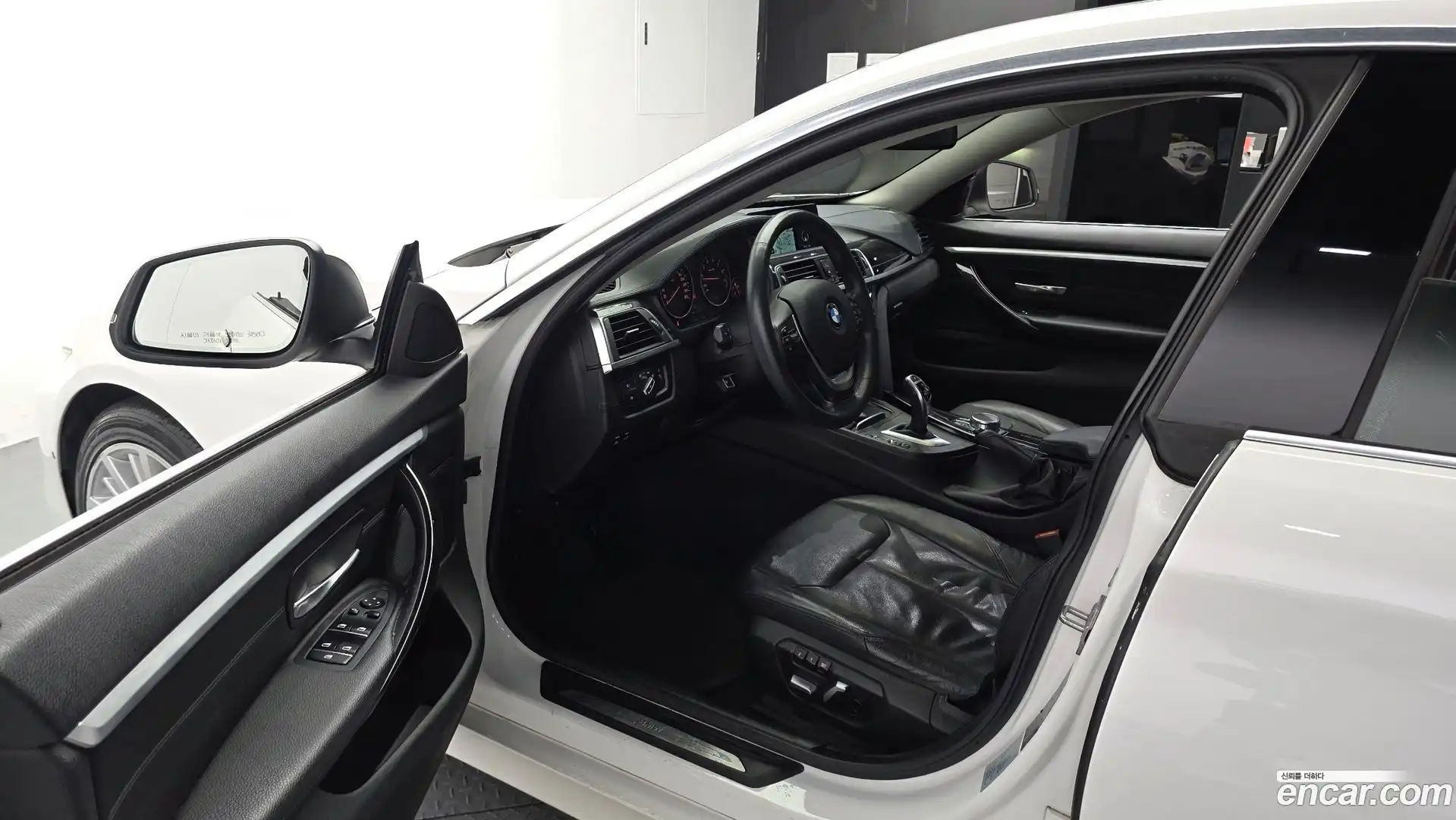 4-Series BMW 2017.8-INNER-010