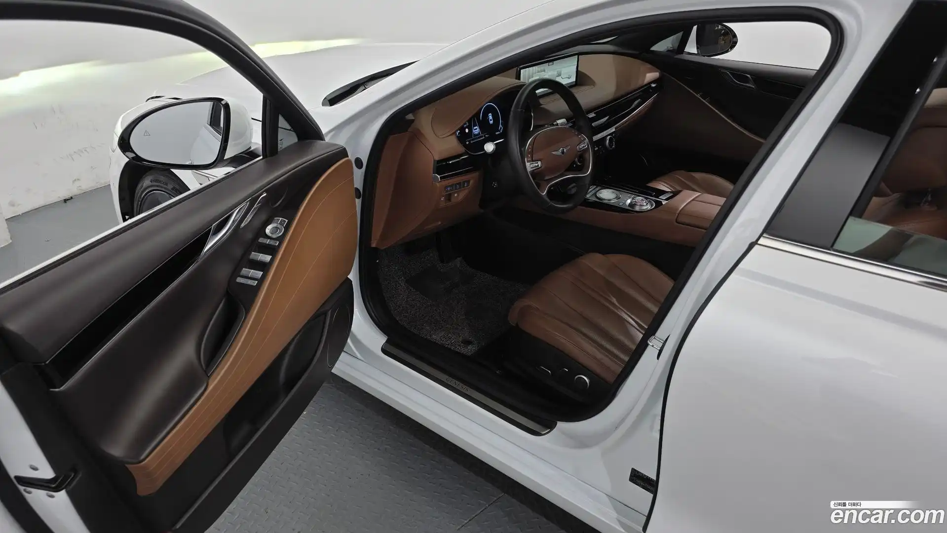 G80 Genesis 2021.6-INNER-010