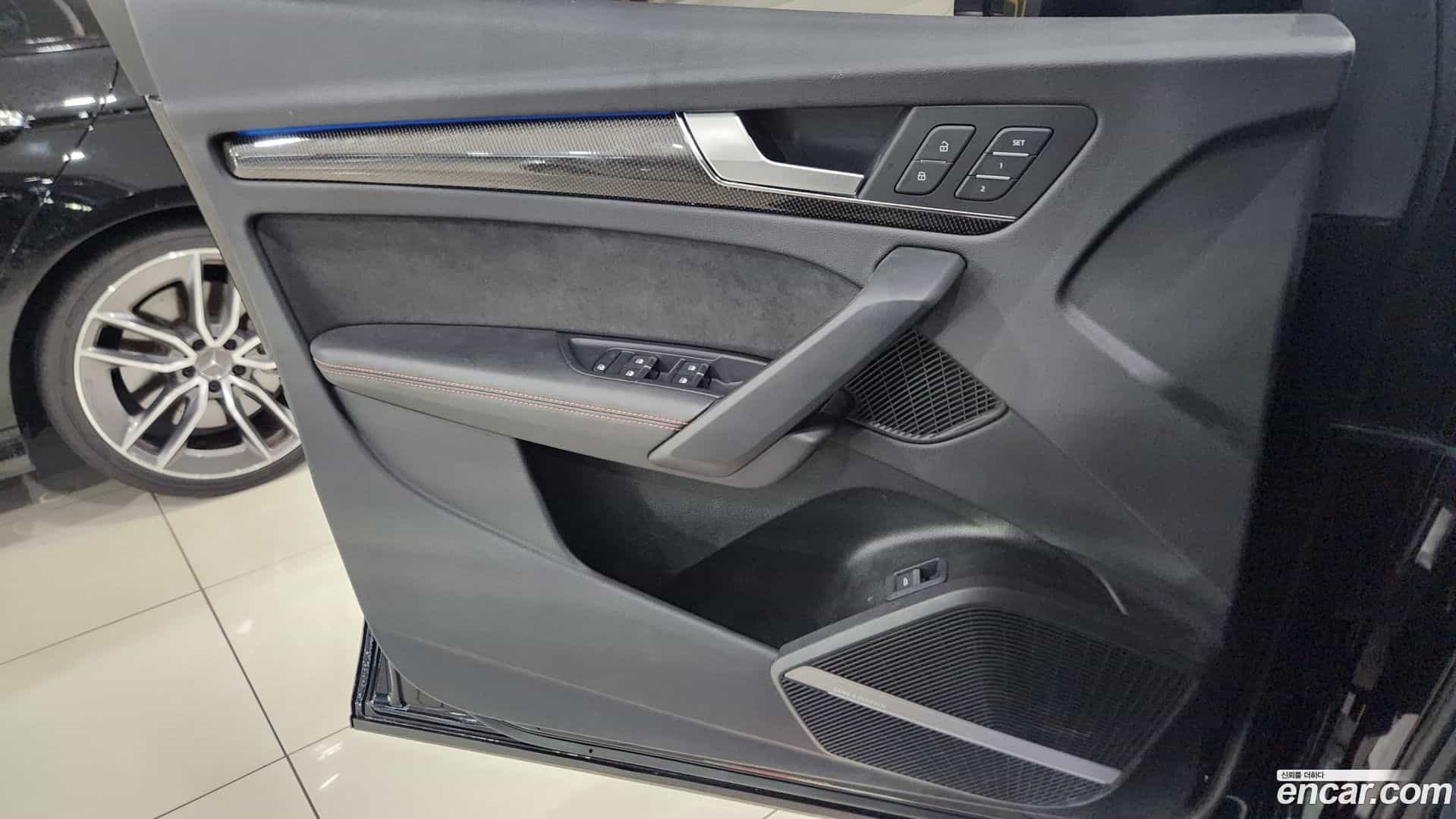 SQ5 Audi 2023.9-OPTION-015