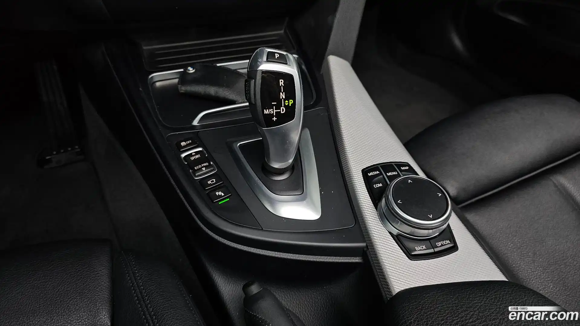 Gran Turismo BMW 2020.8-INNER-009