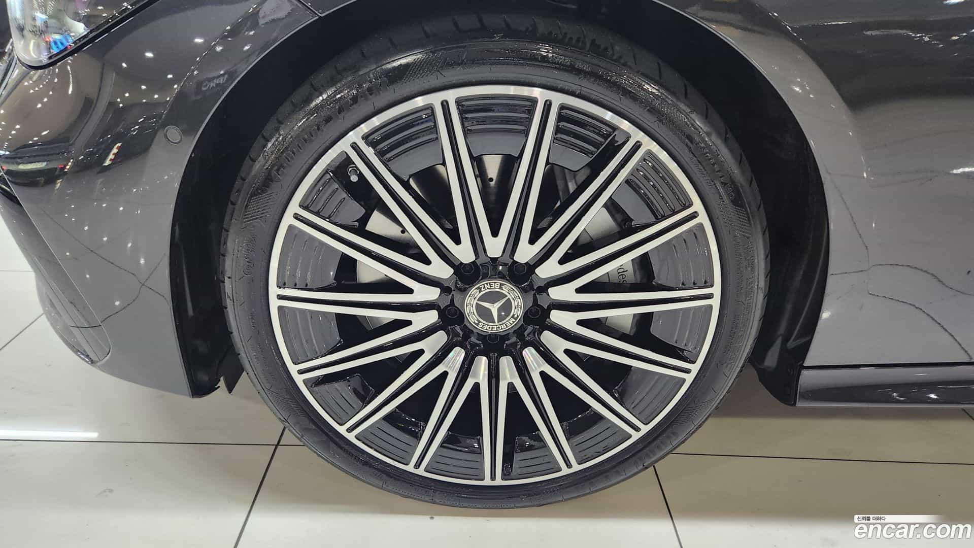 CLE-Class Mercedes-Benz 2025.6-OPTION-022