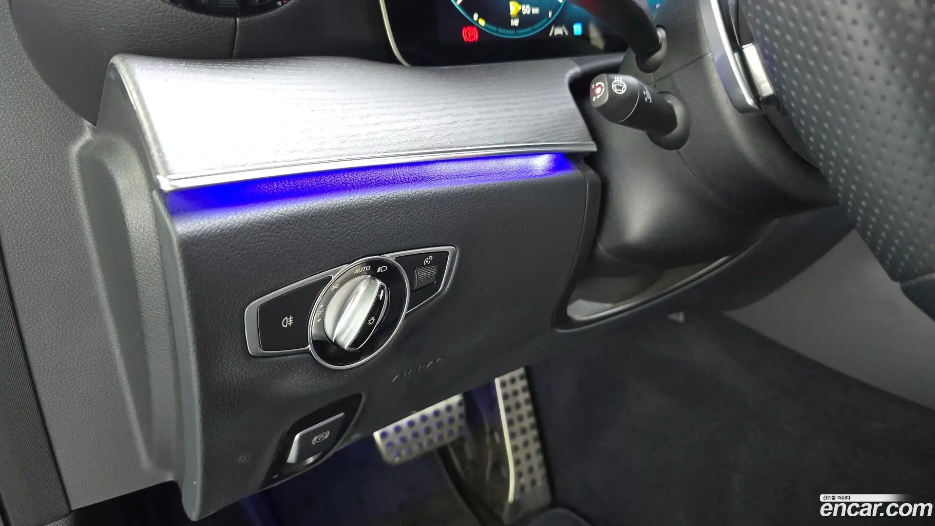 E-Class Mercedes-Benz 2022.1-OPTION-019