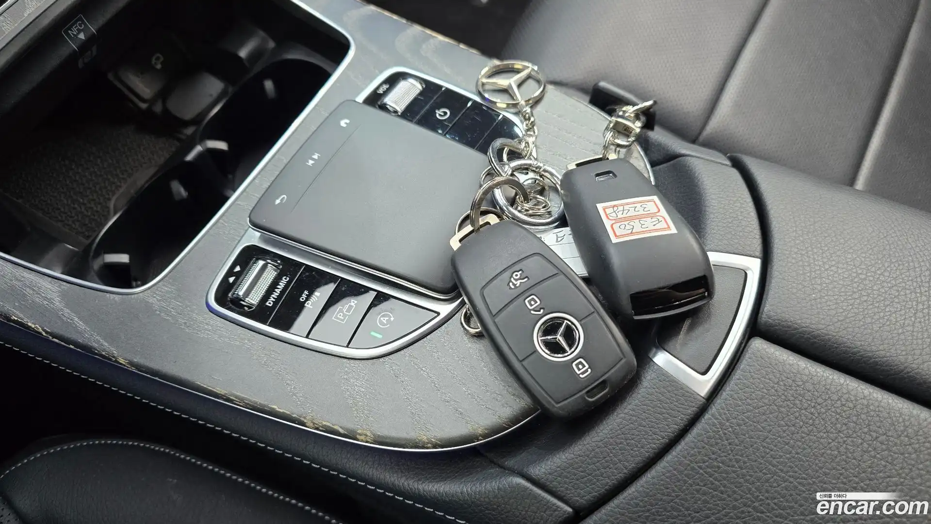 E-Class Mercedes-Benz 2022.1-OPTION-023