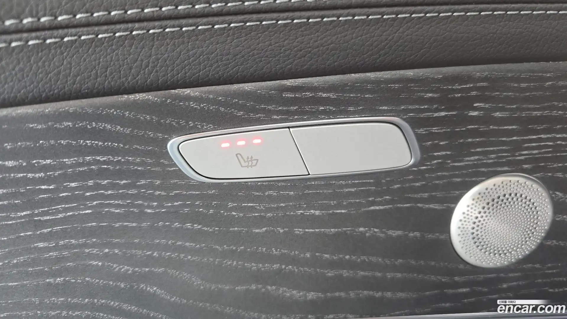 E-Class Mercedes-Benz 2022.1-OPTION-040