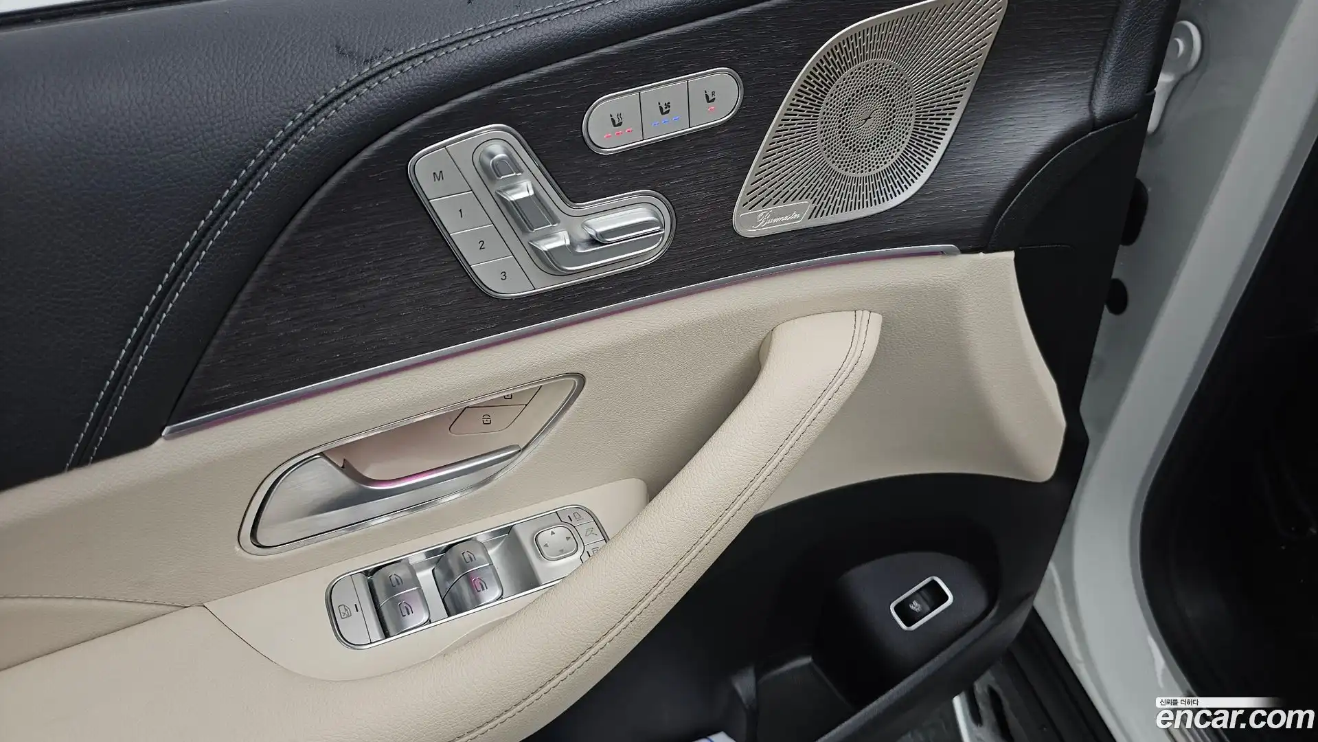 GLS-Class Mercedes-Benz 2022.4-OPTION-040