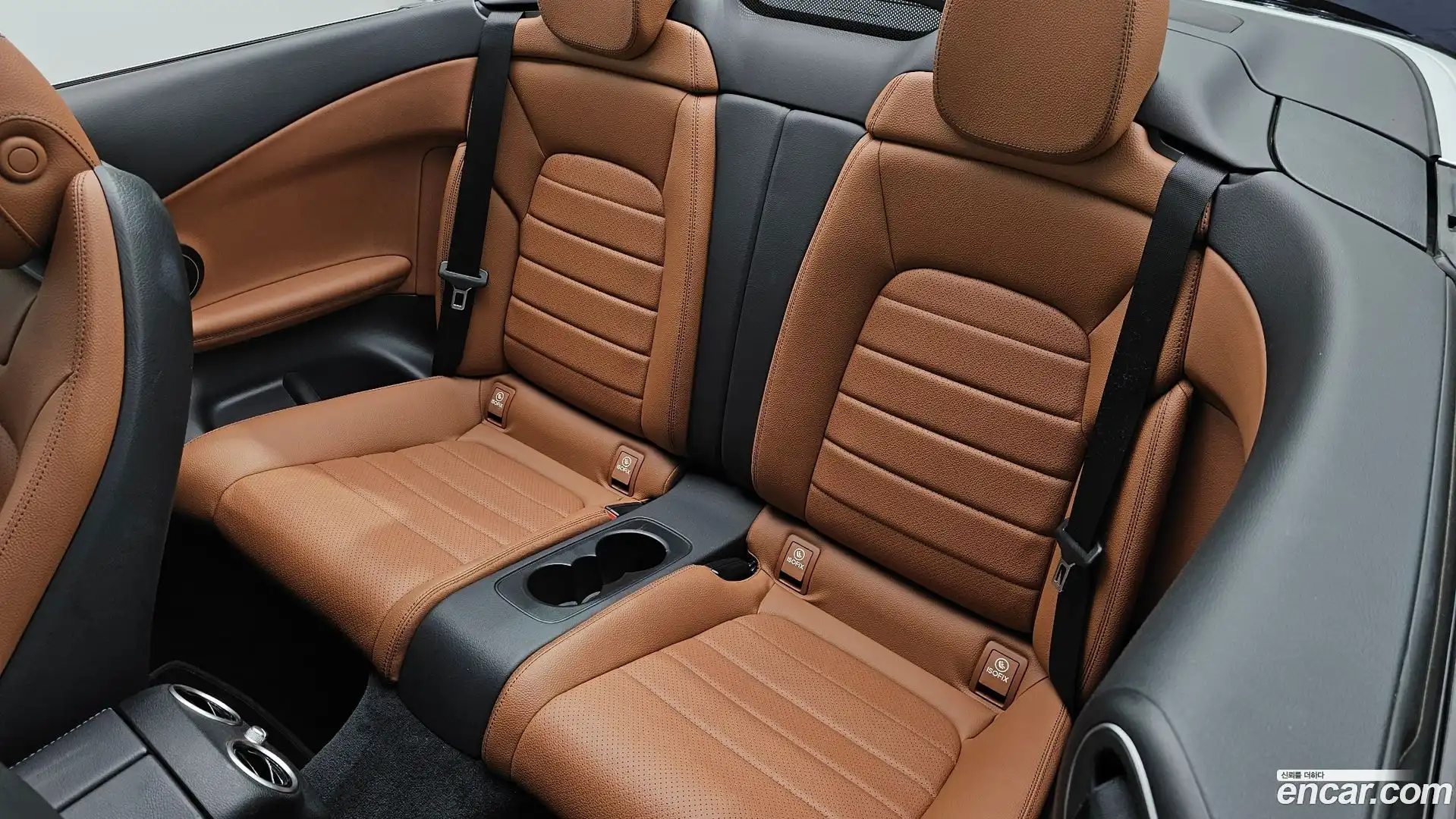 C-Class Mercedes-Benz 2020.3-OPTION-016