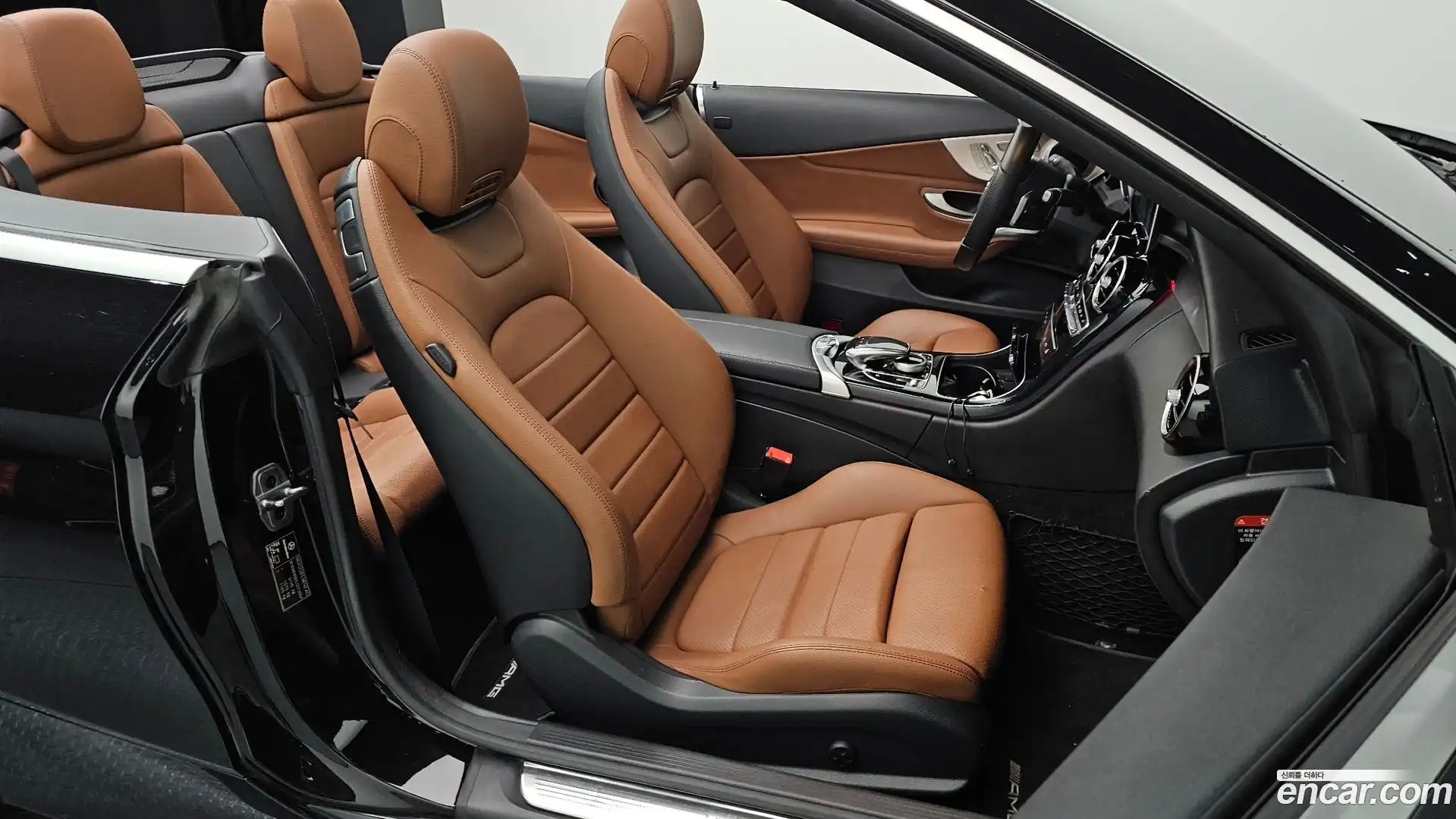 C-Class Mercedes-Benz 2020.3-INNER-036