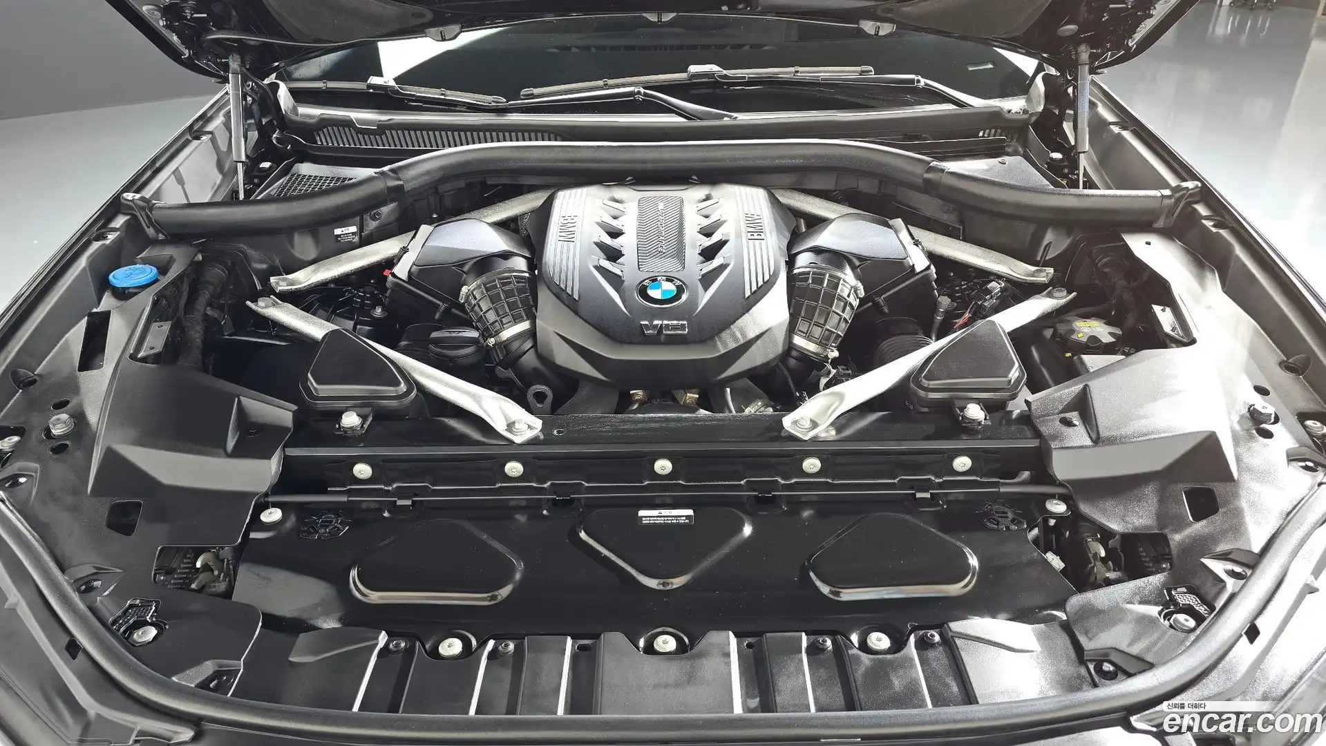 X6 BMW 2022.2-OUTER-006