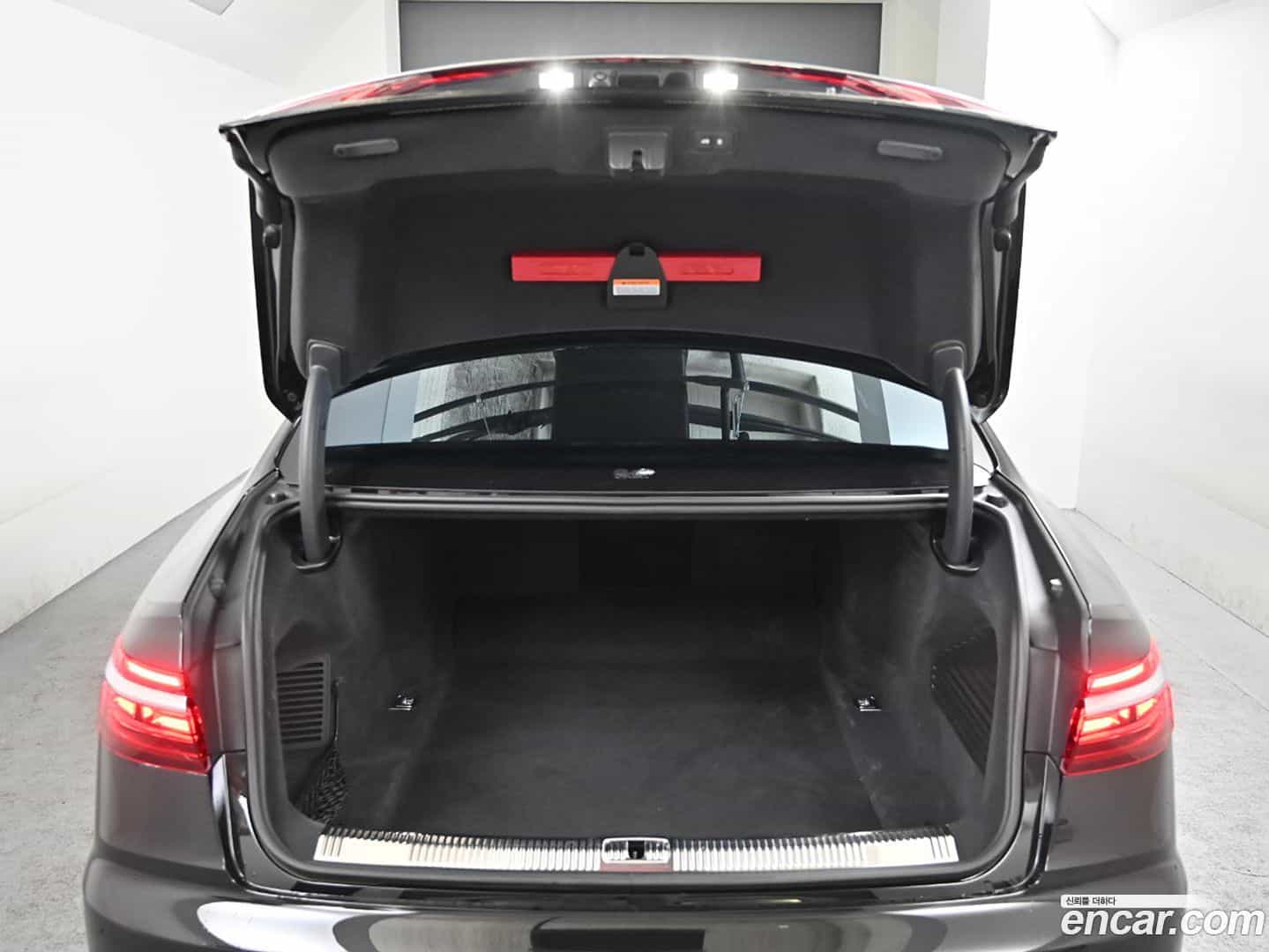 A8 Audi 2023.11-OPTION-024