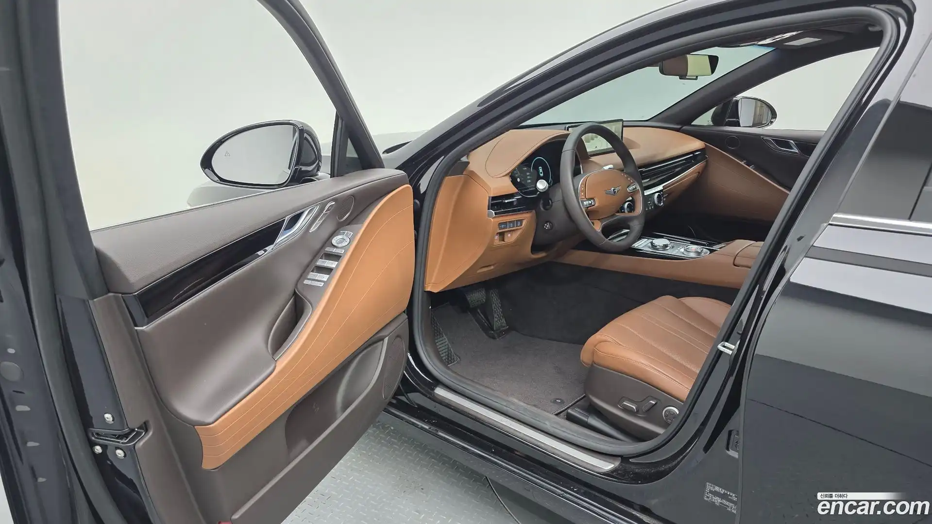 G80 Genesis 2023.8-INNER-010