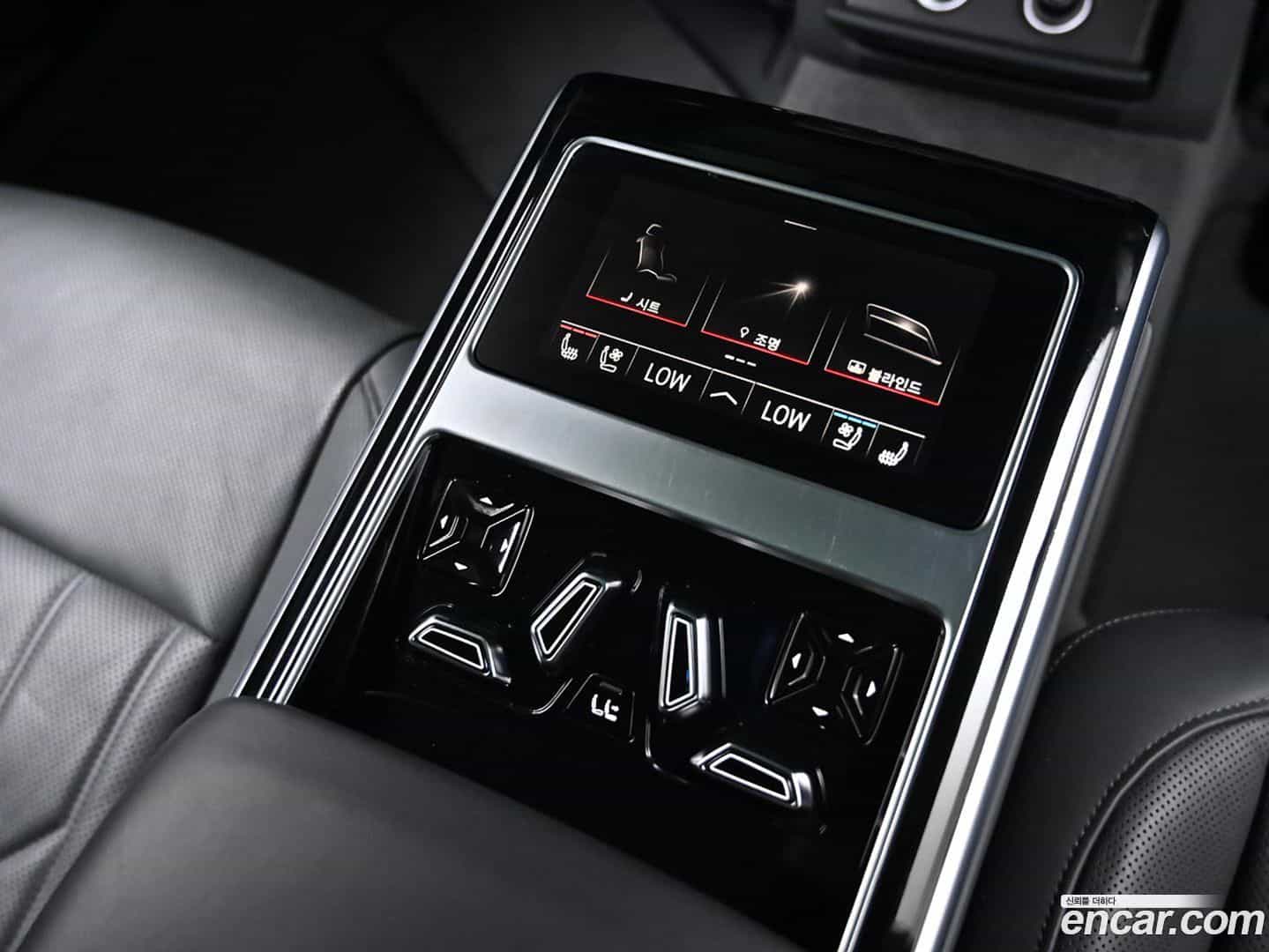 A8 Audi 2021.11-OPTION-020