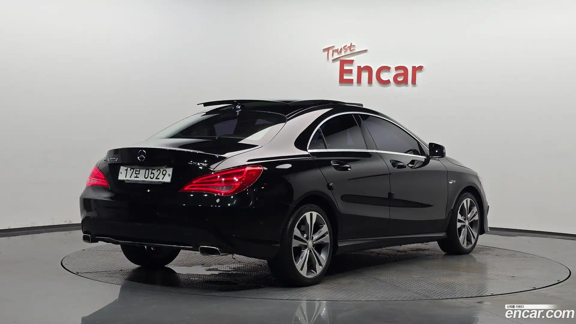CLA-Class Mercedes-Benz 2016.3-OUTER-002