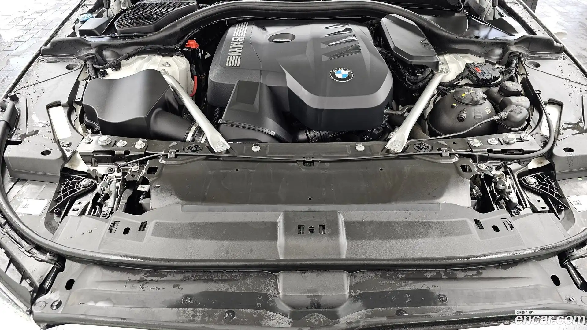 5-Series BMW 2024.9-OUTER-006