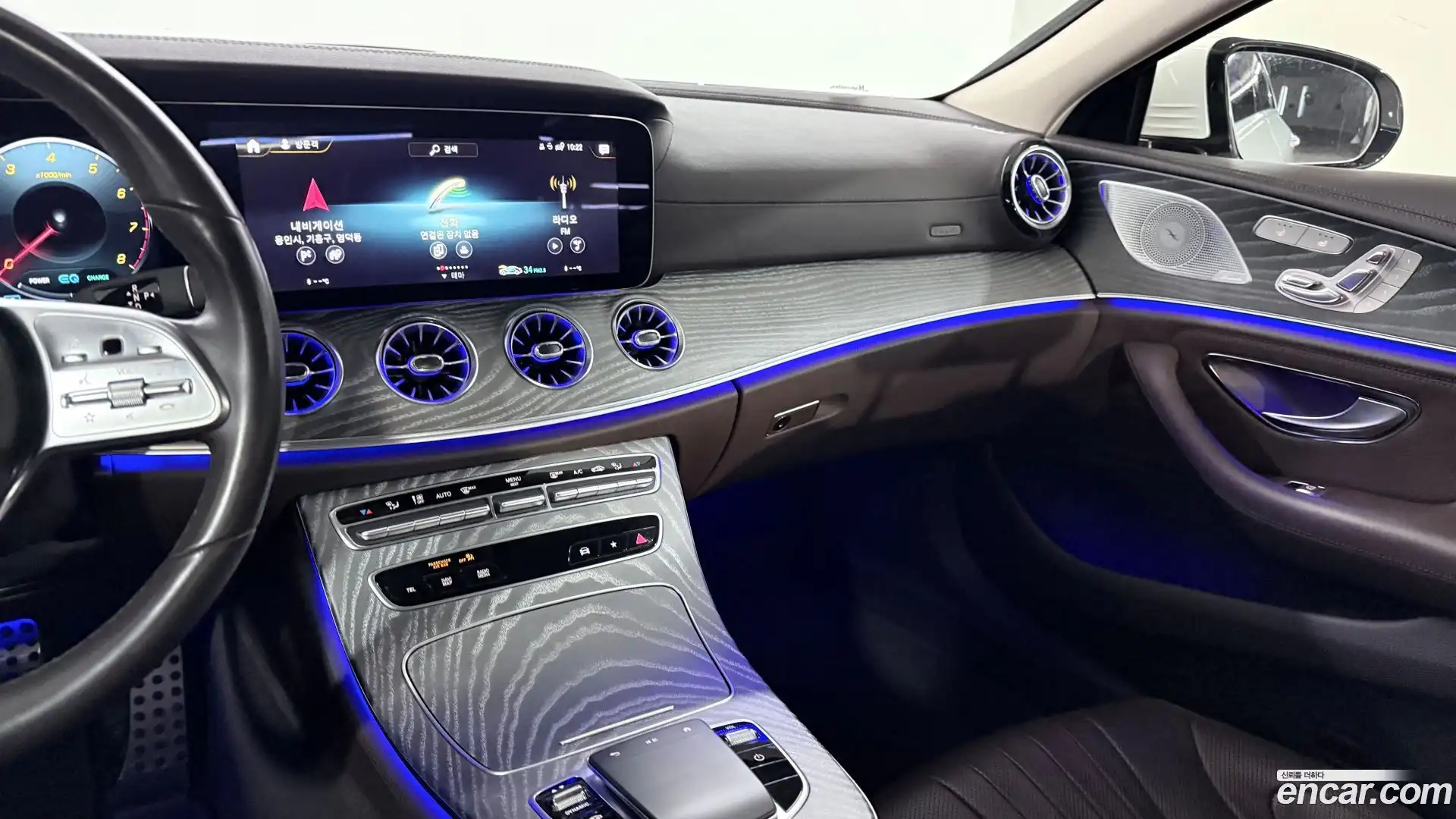 CLS-Class Mercedes-Benz 2021.6-INNER-010