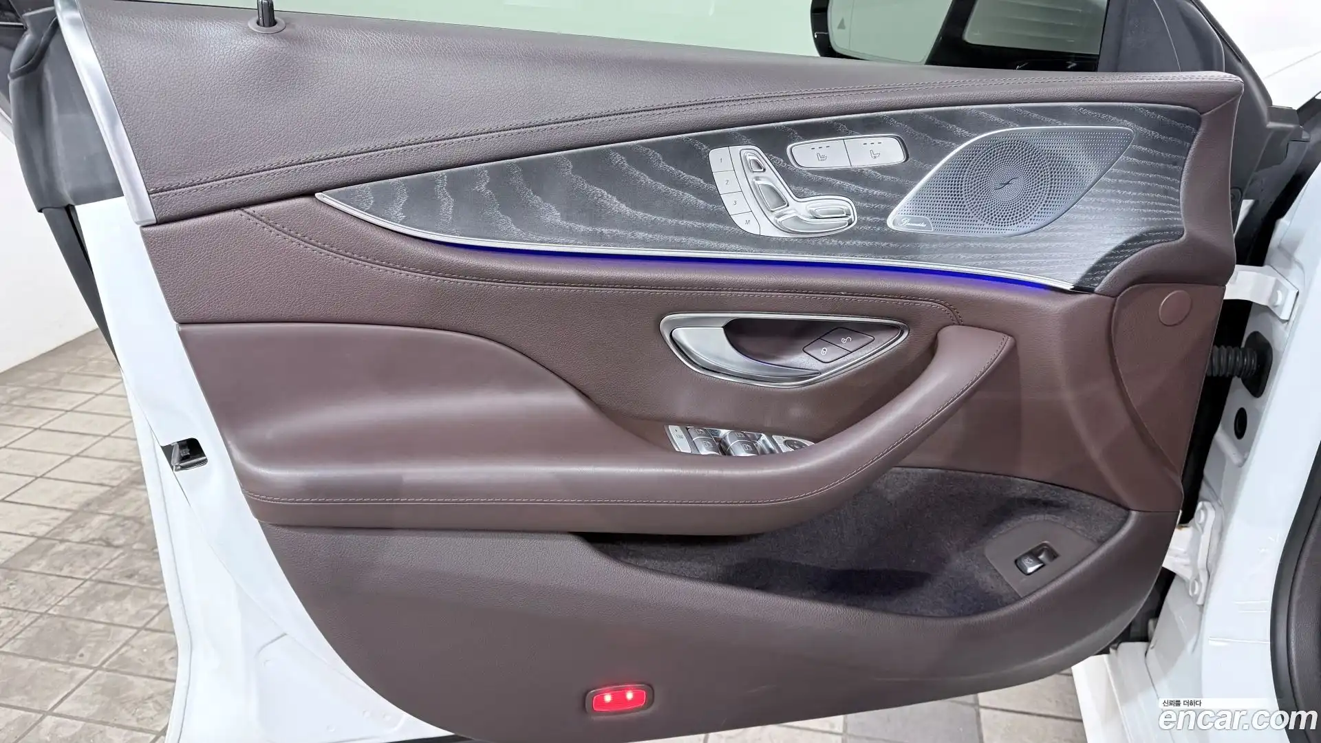 CLS-Class Mercedes-Benz 2021.6-OPTION-017