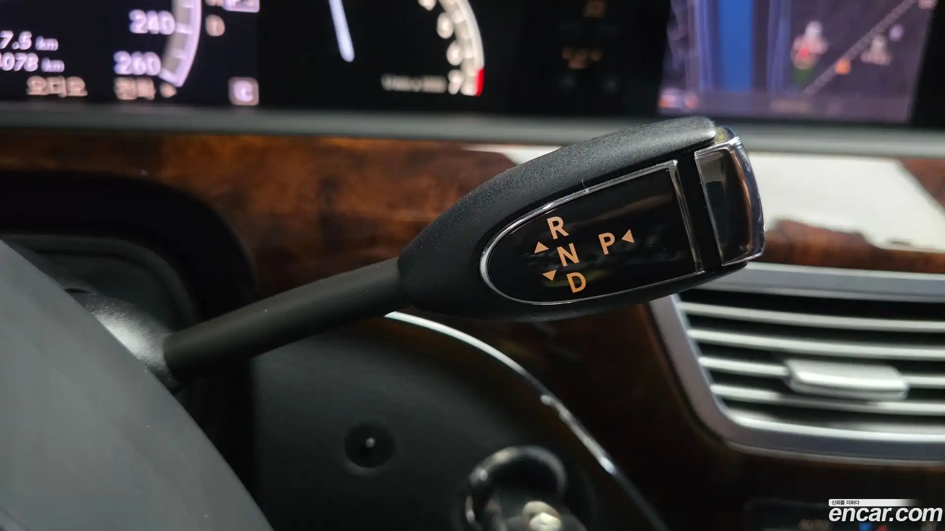 S-Class Mercedes-Benz 2009.5-INNER-009