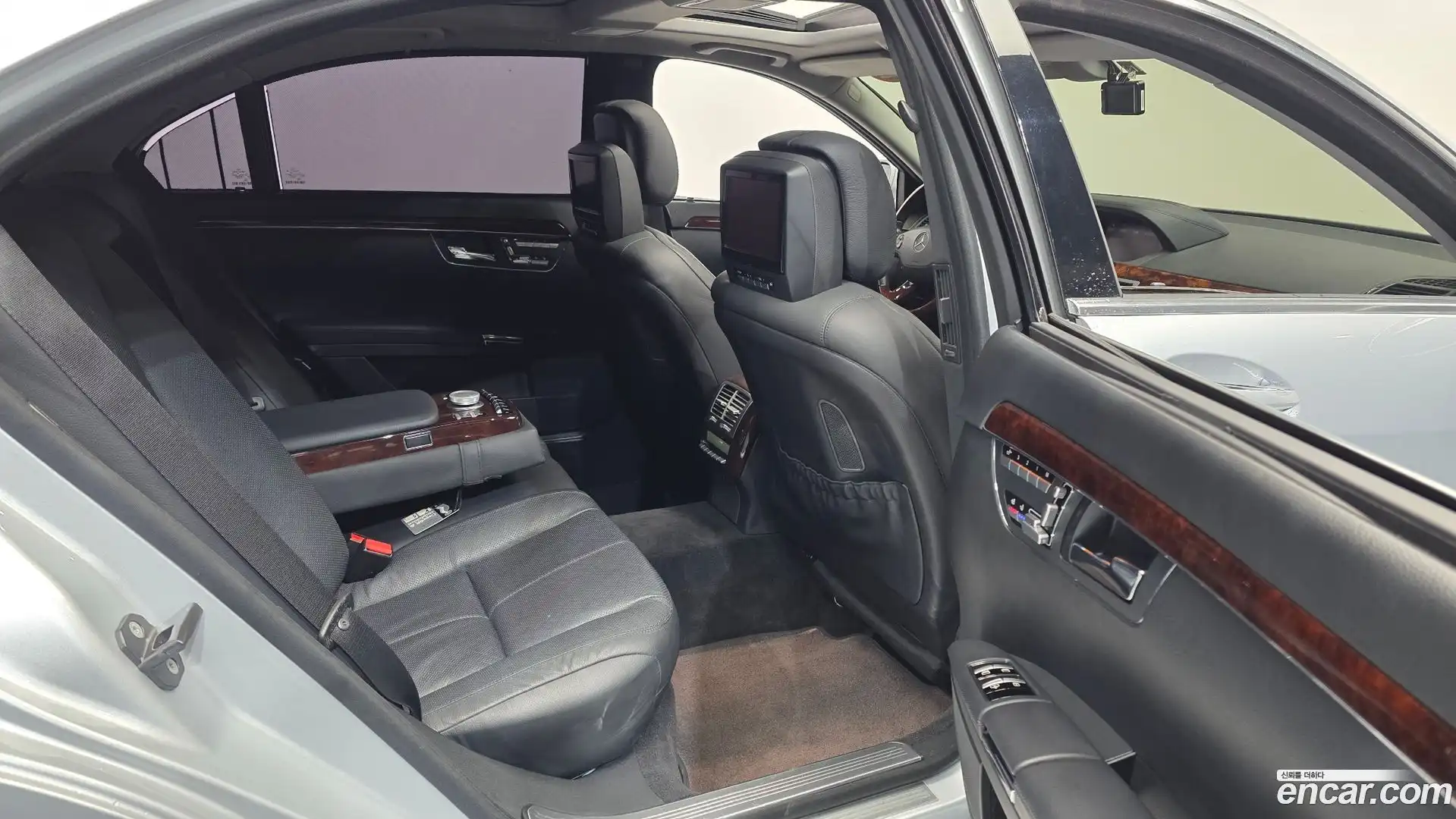 S-Class Mercedes-Benz 2009.5-OPTION-016