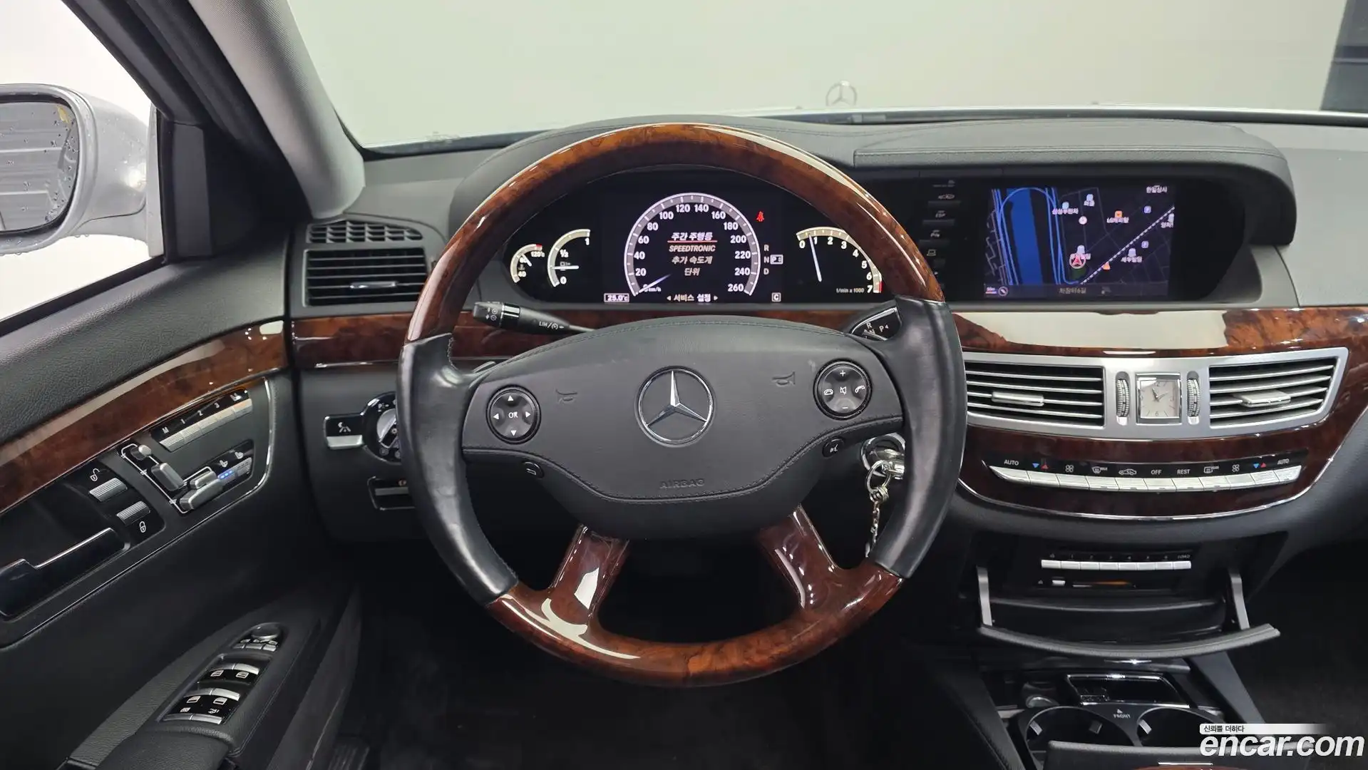 S-Class Mercedes-Benz 2009.5-OPTION-017
