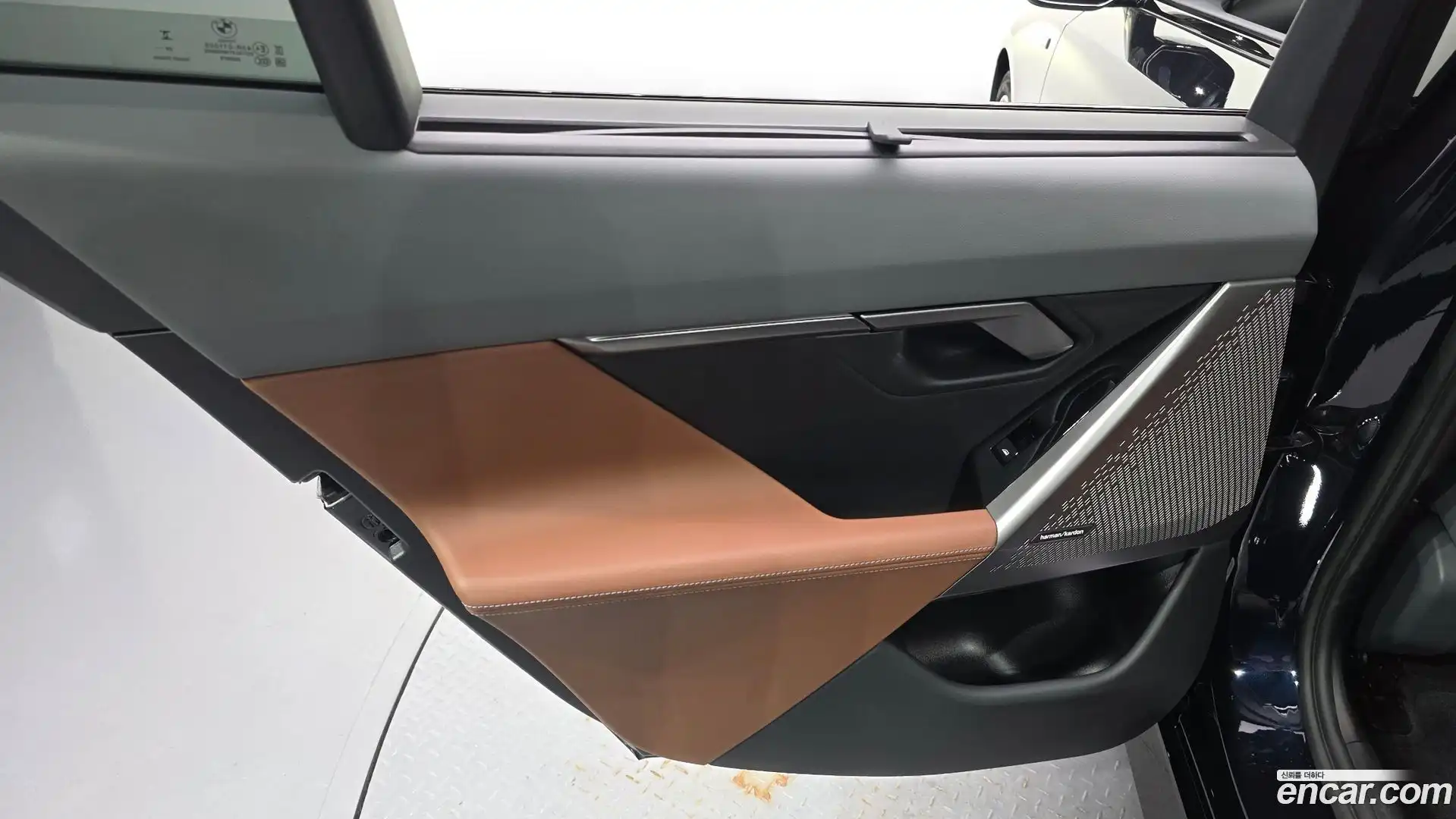 5-Series BMW 2025.7-INNER-035