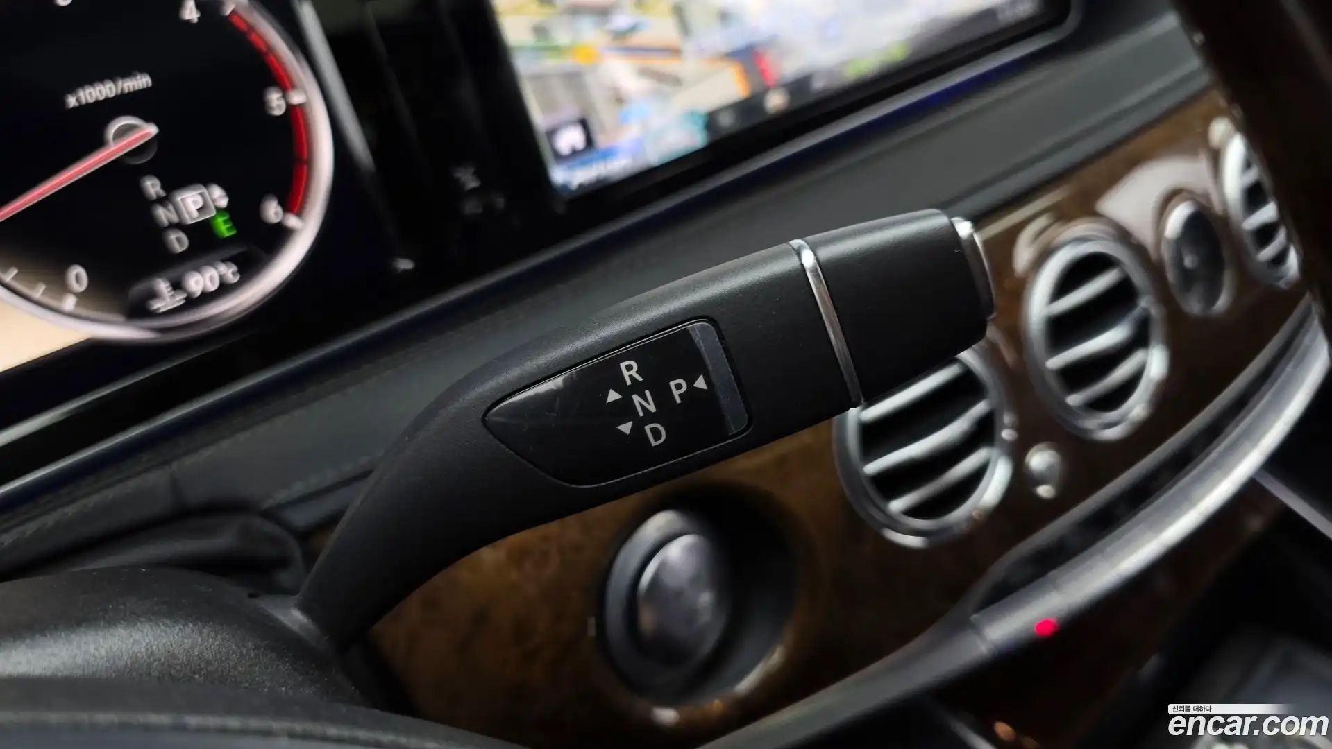 S-Class Mercedes-Benz 2014.1-INNER-009
