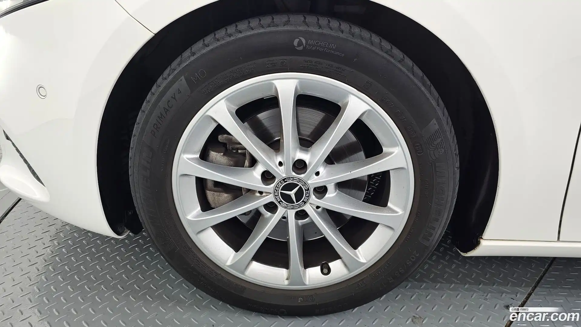 A-Class Mercedes-Benz 2020.4-OUTER-005