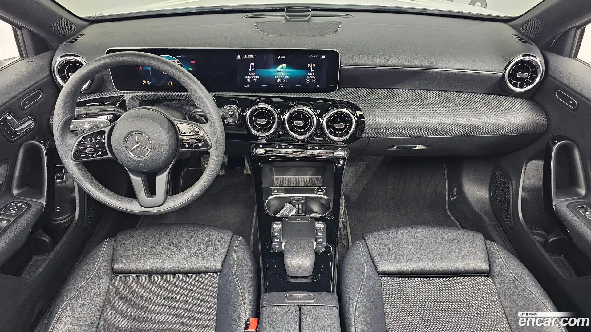 A-Class Mercedes-Benz 2020.4-INNER-007