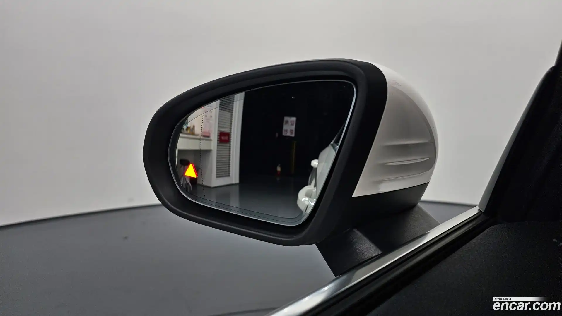 A-Class Mercedes-Benz 2020.4-OPTION-022