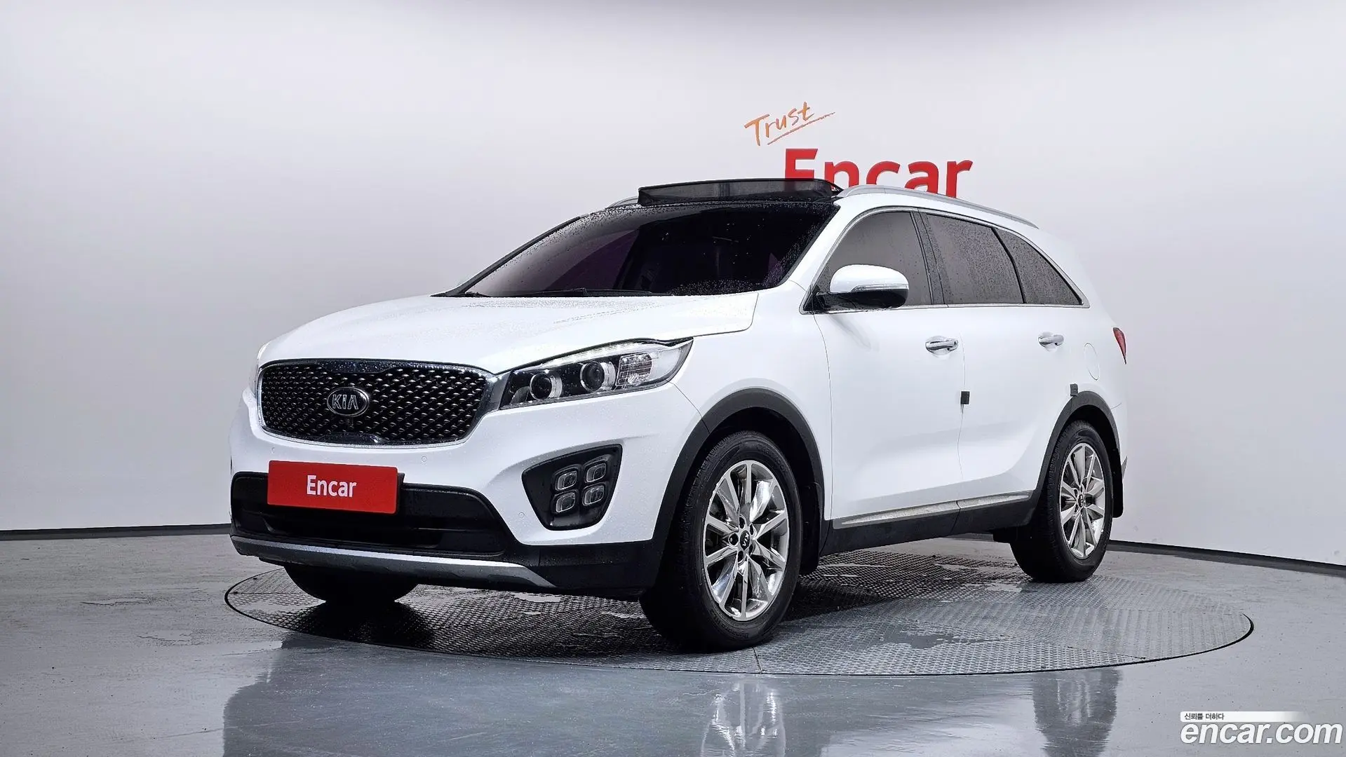 Main__Slider__Photo:Sorento Kia 2015.9-0