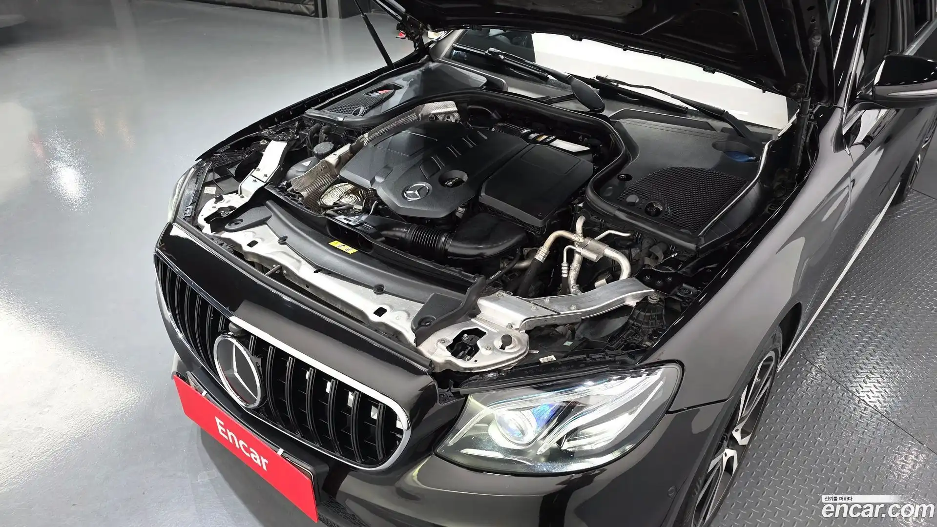 E-Class Mercedes-Benz 2017.9-OUTER-006
