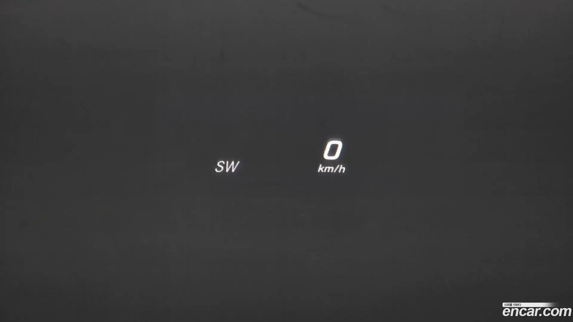 E-Class Mercedes-Benz 2017.9-OPTION-021