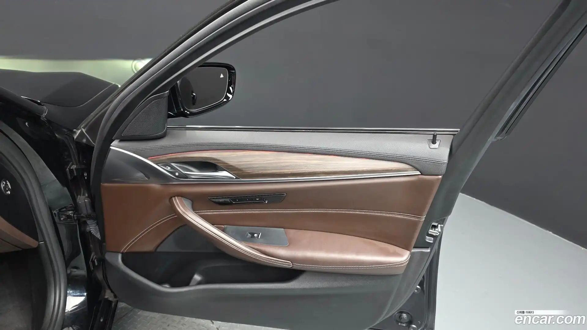 5-Series BMW 2018.5-INNER-034