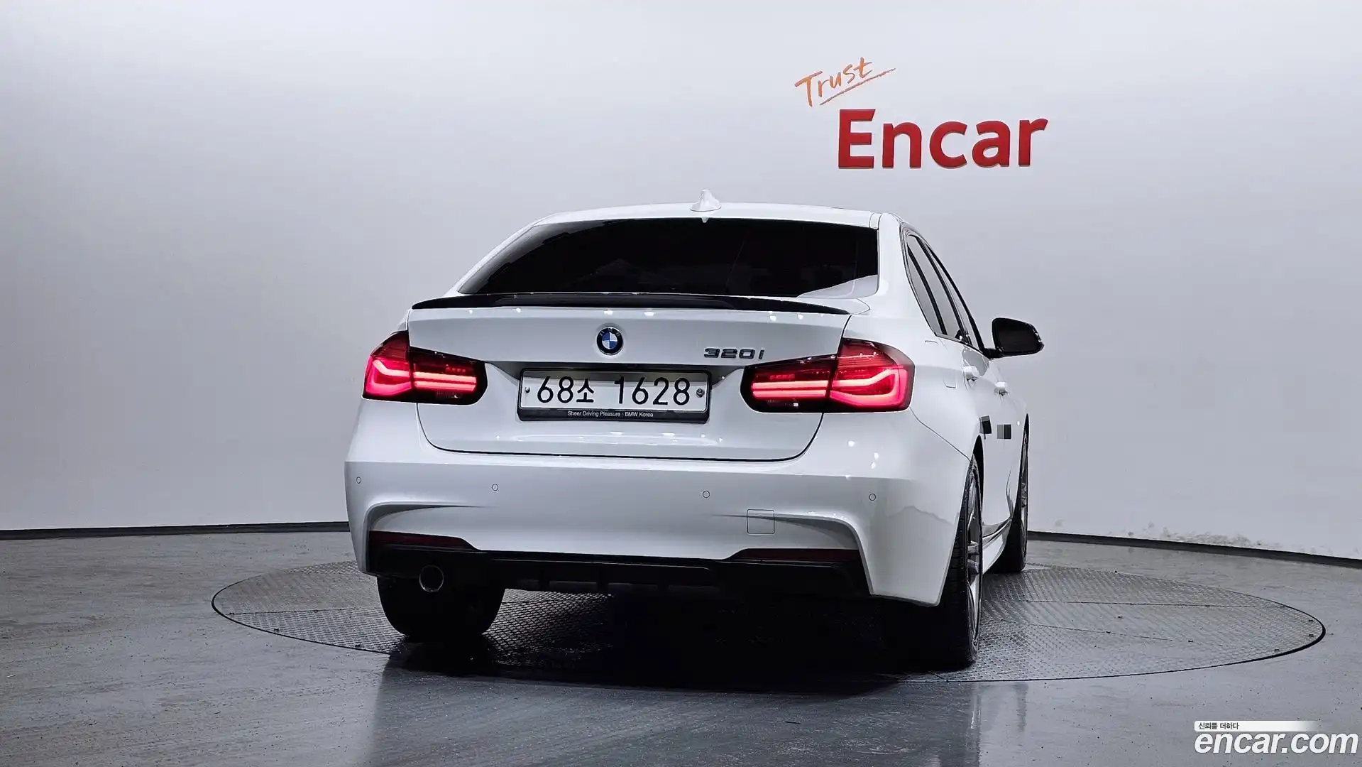 3-Series BMW 2018.11-OUTER-004