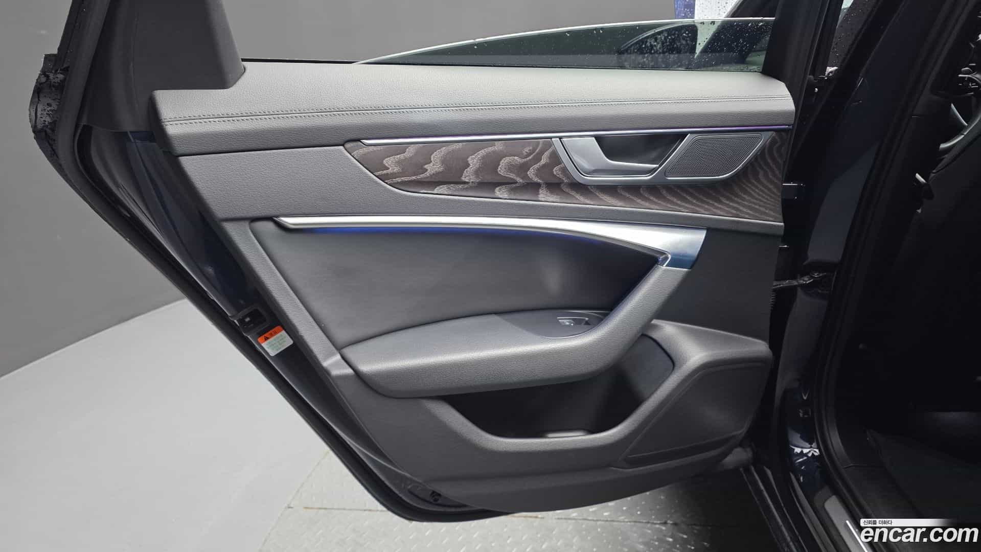 A6 Audi 2021.5-INNER-035