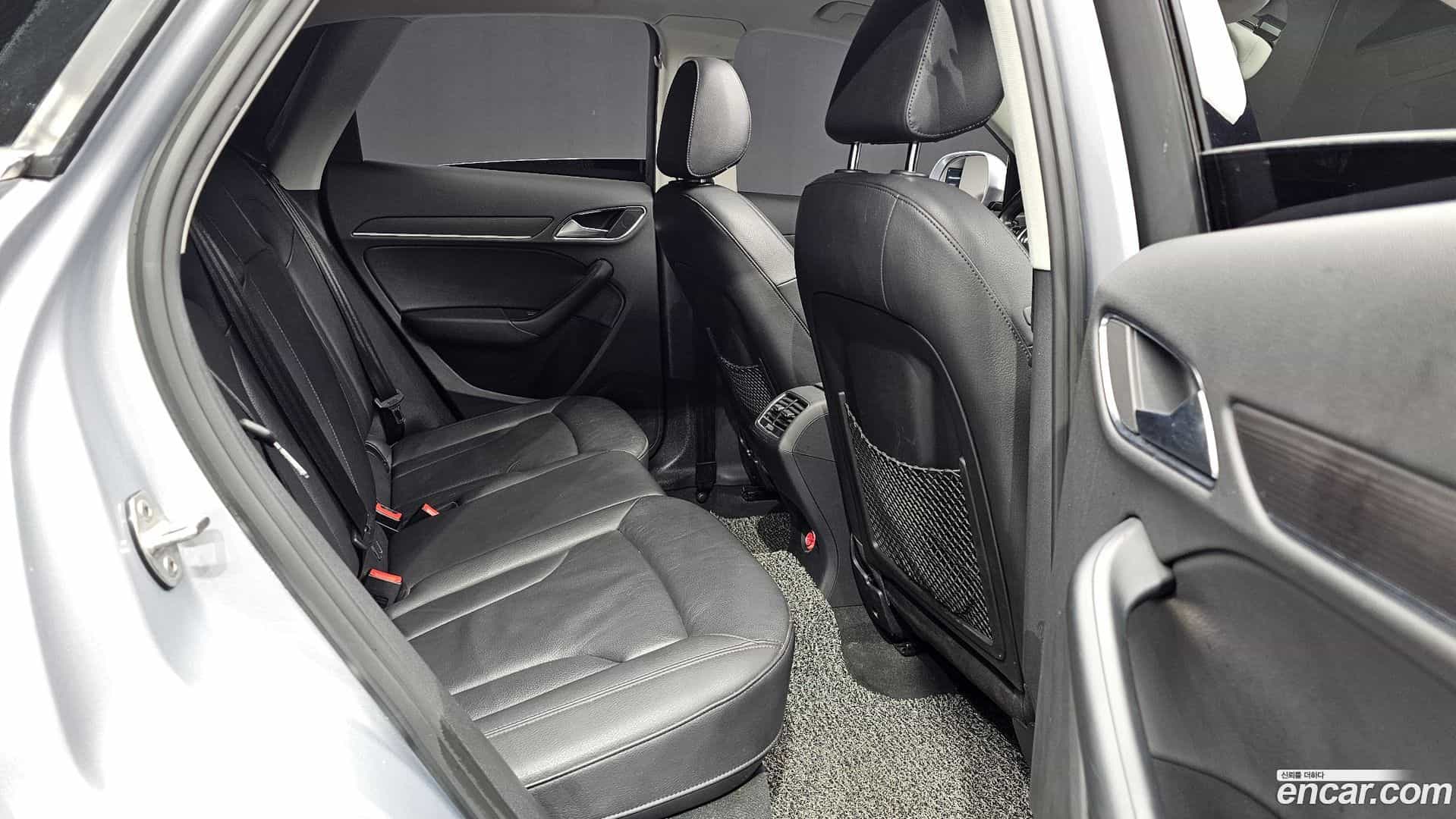 Q3 Audi 2015.4-OPTION-016