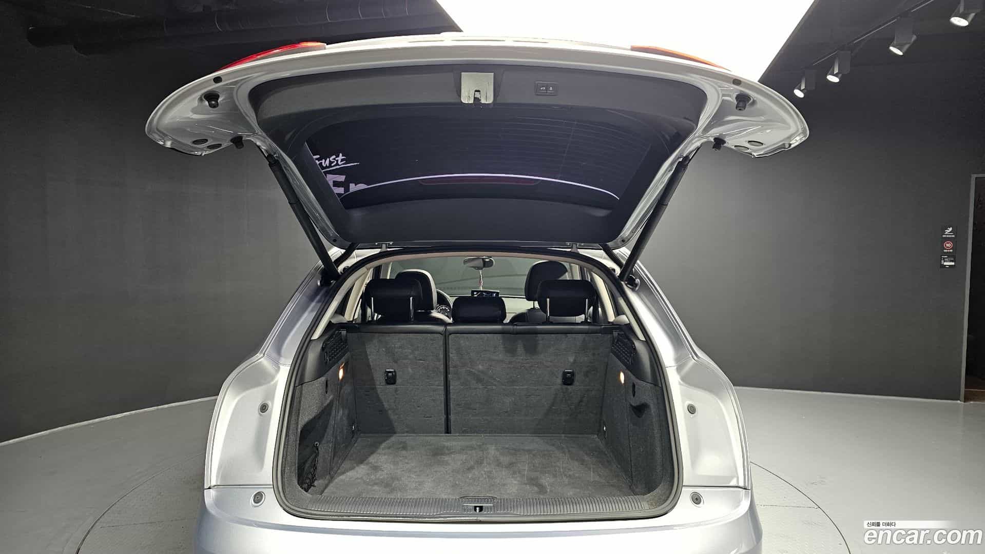 Q3 Audi 2015.4-OPTION-024